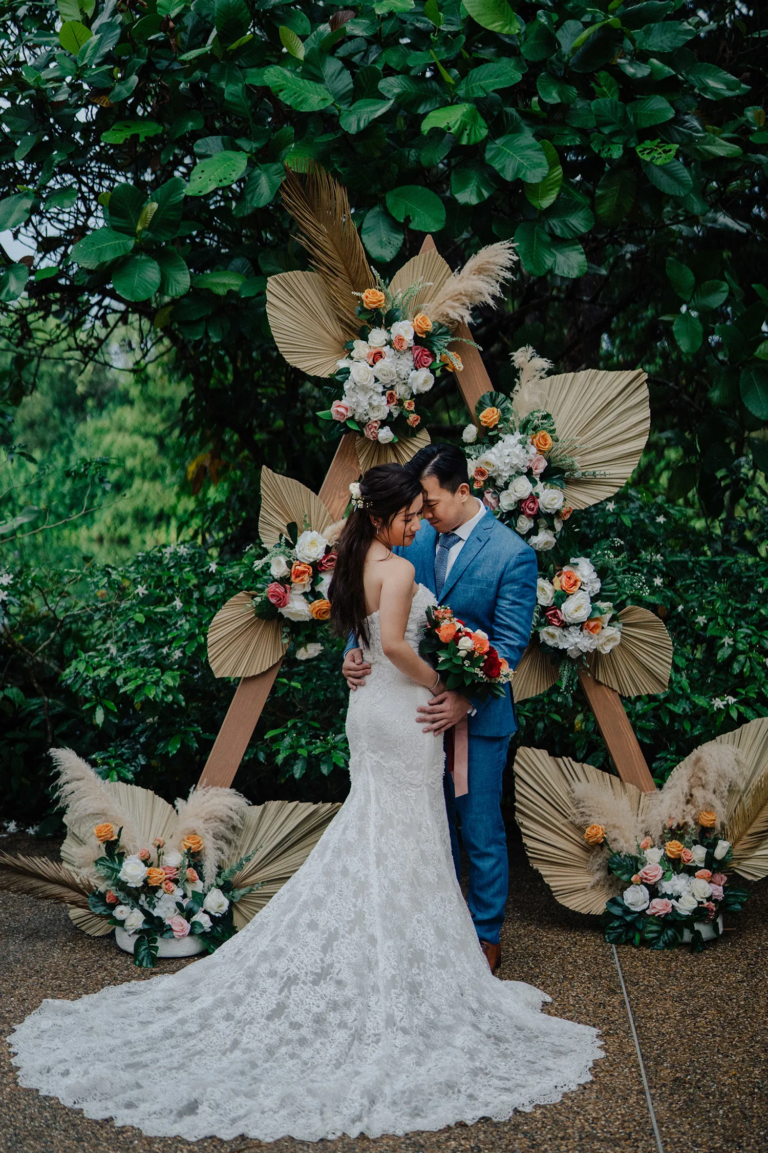 Leslie Photography. theweddingnotebook.com