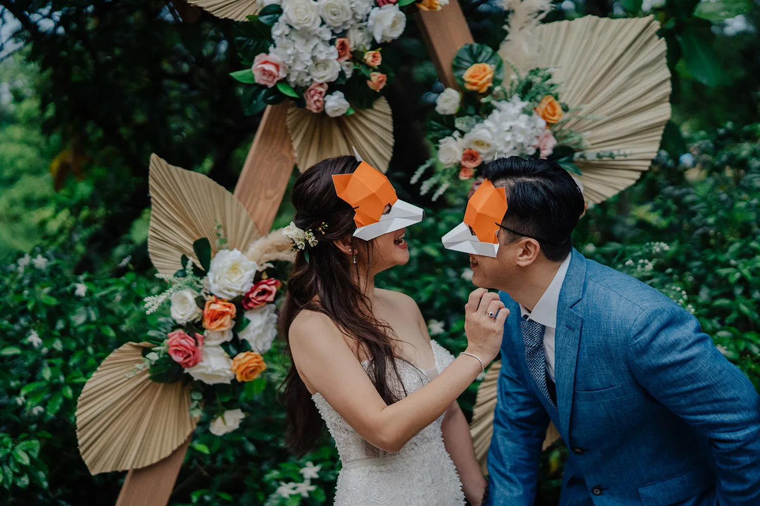 Leslie Photography. theweddingnotebook.com