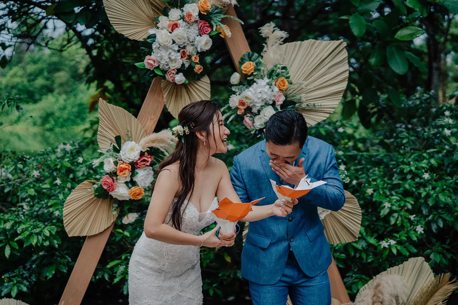 Leslie Photography. theweddingnotebook.com