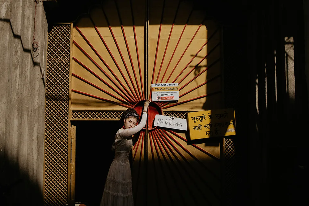 Photo by Sanren Studio. theweddingnotebook.com