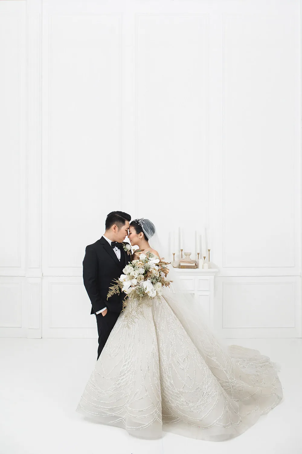 Photo by Aha of Axioo. theweddingnotebook.com