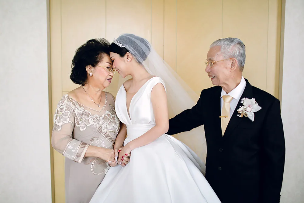 Photo by Aha of Axioo. theweddingnotebook.com