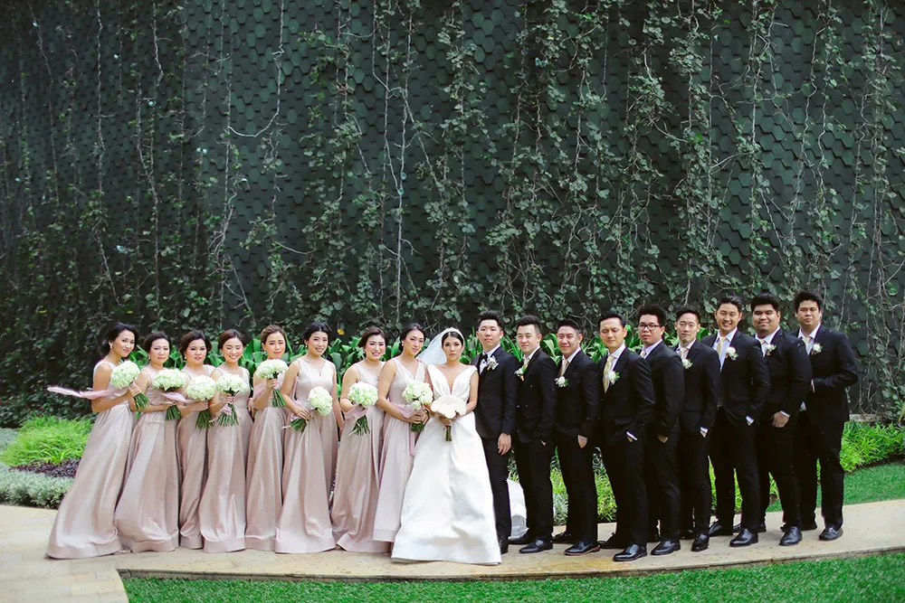 Photo by Aha of Axioo. theweddingnotebook.com