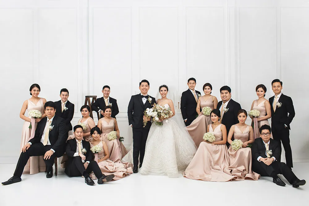 Photo by Aha of Axioo. theweddingnotebook.com