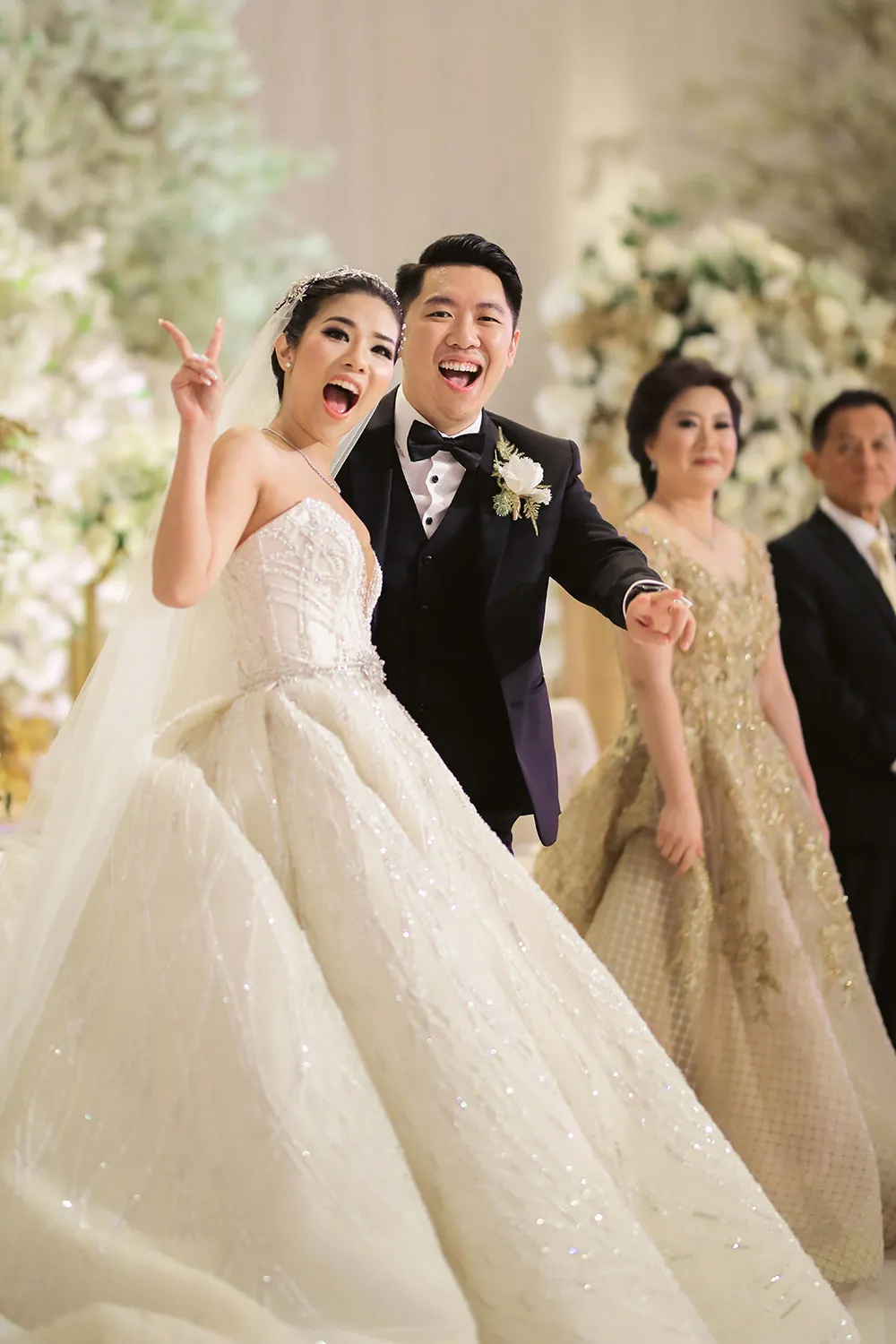 Photo by Aha of Axioo. theweddingnotebook.com