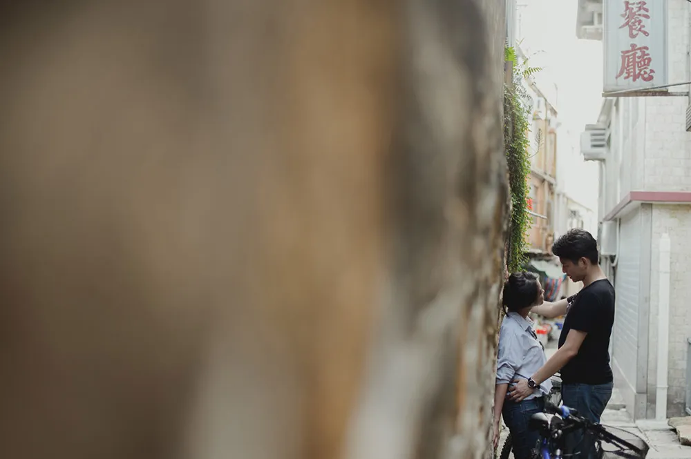 Photo by Chester Kher Creations. theweddingnotebook.com