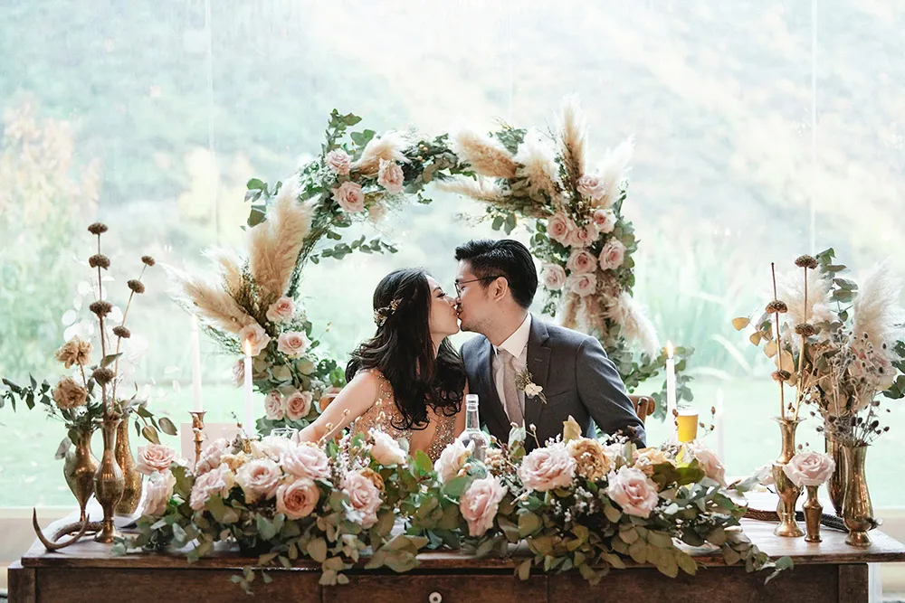 Photography by Axioo. theweddingnotebook.com