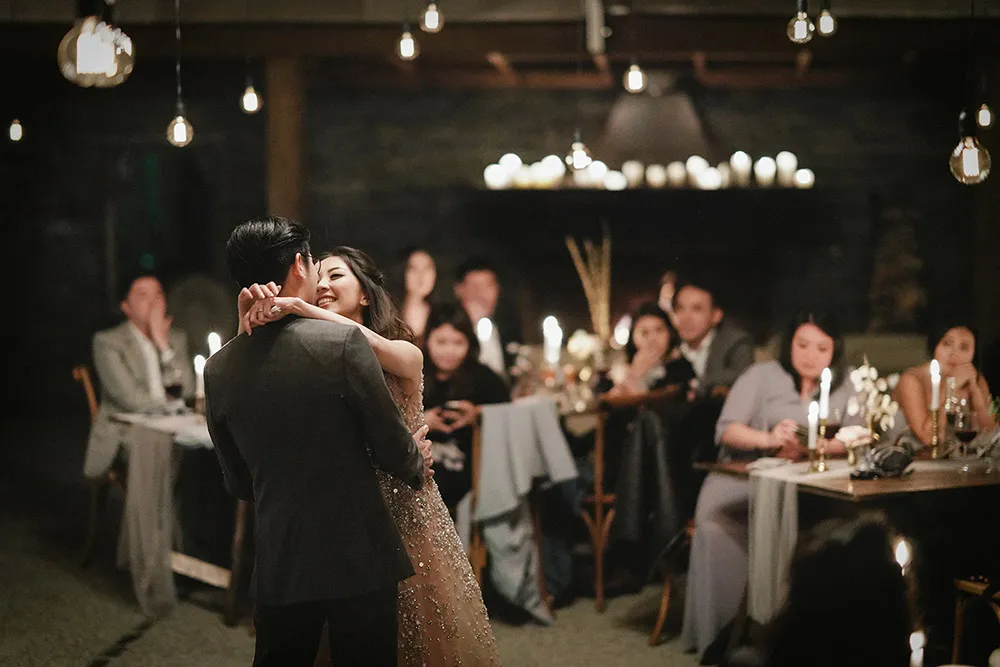 Photography by Axioo. theweddingnotebook.com