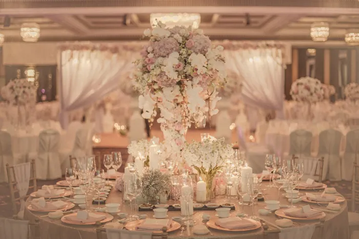 Styling by The Peak Xperience. theweddingnotebook.com