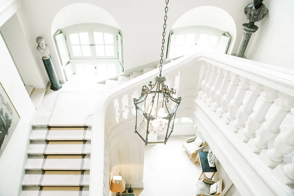 Photo by Ben Yew Photography. theweddingnotebook.com