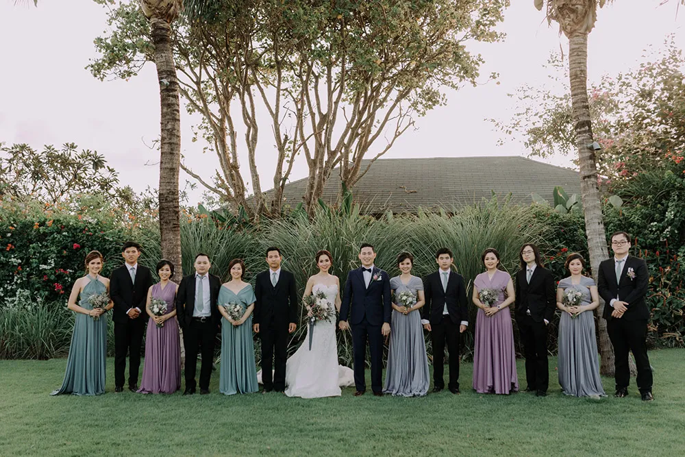 Photo by Fire Wood And Earth. theweddingnotebook.com