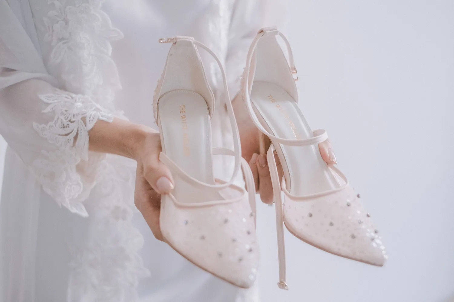 Photography by Vinoth Raj Pillai. Wedding Planning by The Peak Xperience. theweddingnotebook.com