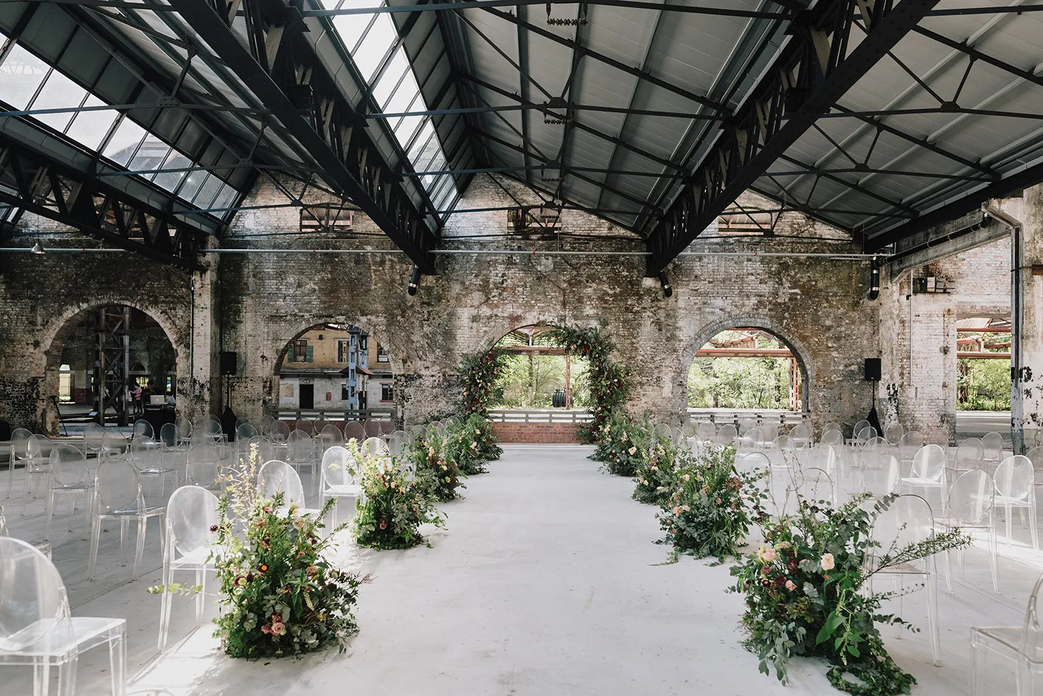 Joshua Koh Photography. Wedding Planning by The Peak Xperience. theweddingnotebook.com