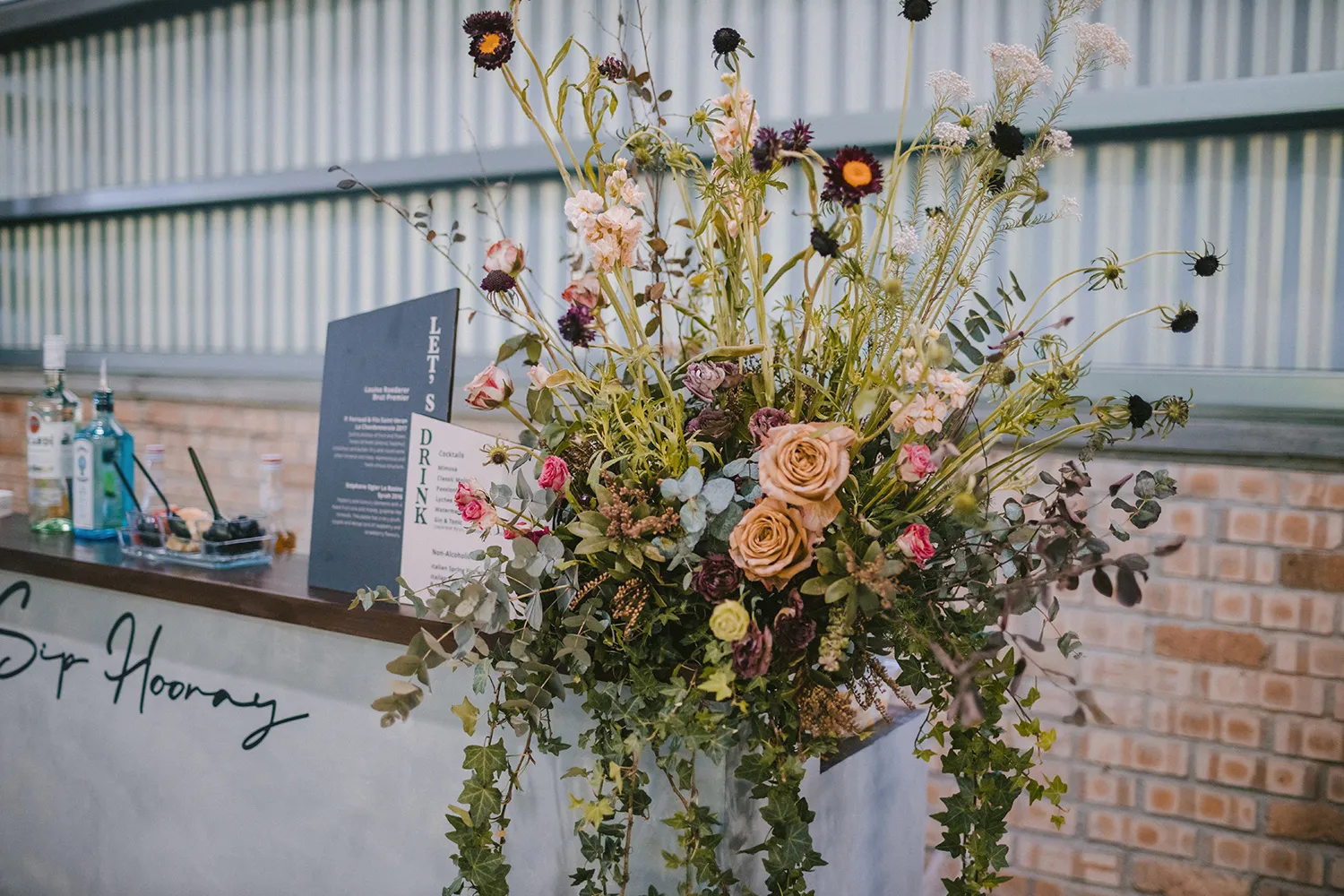 Photography by Vinoth Raj Pillai. Wedding Planning by The Peak Xperience. theweddingnotebook.com