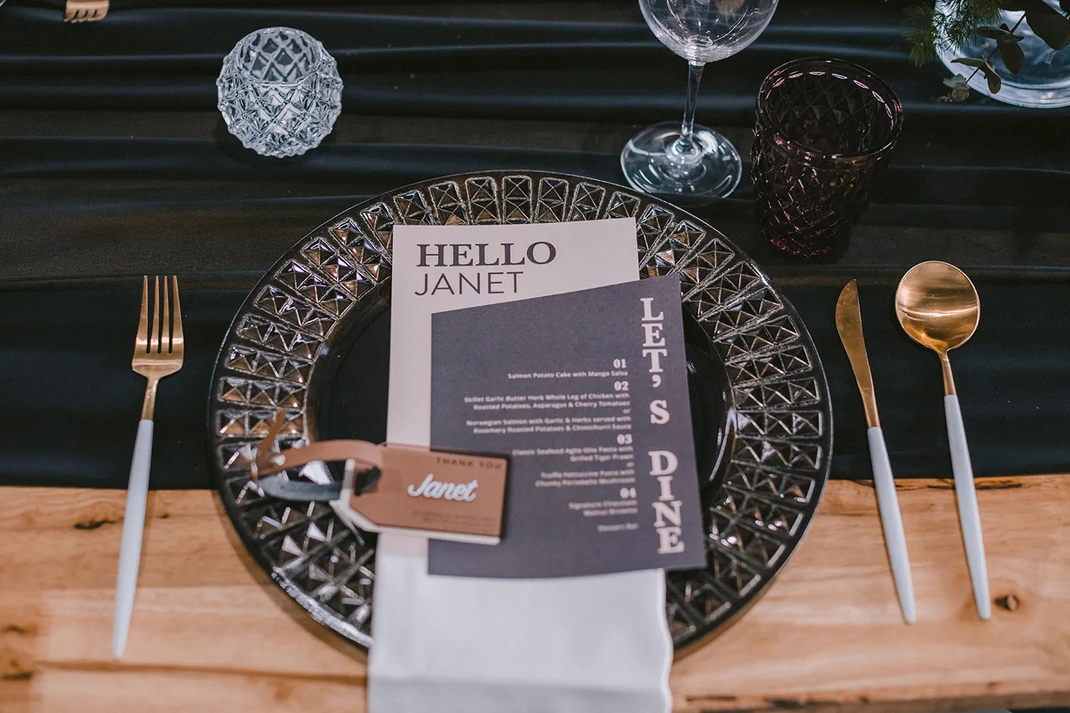 Photography by Vinoth Raj Pillai. Wedding Planning by The Peak Xperience. theweddingnotebook.com