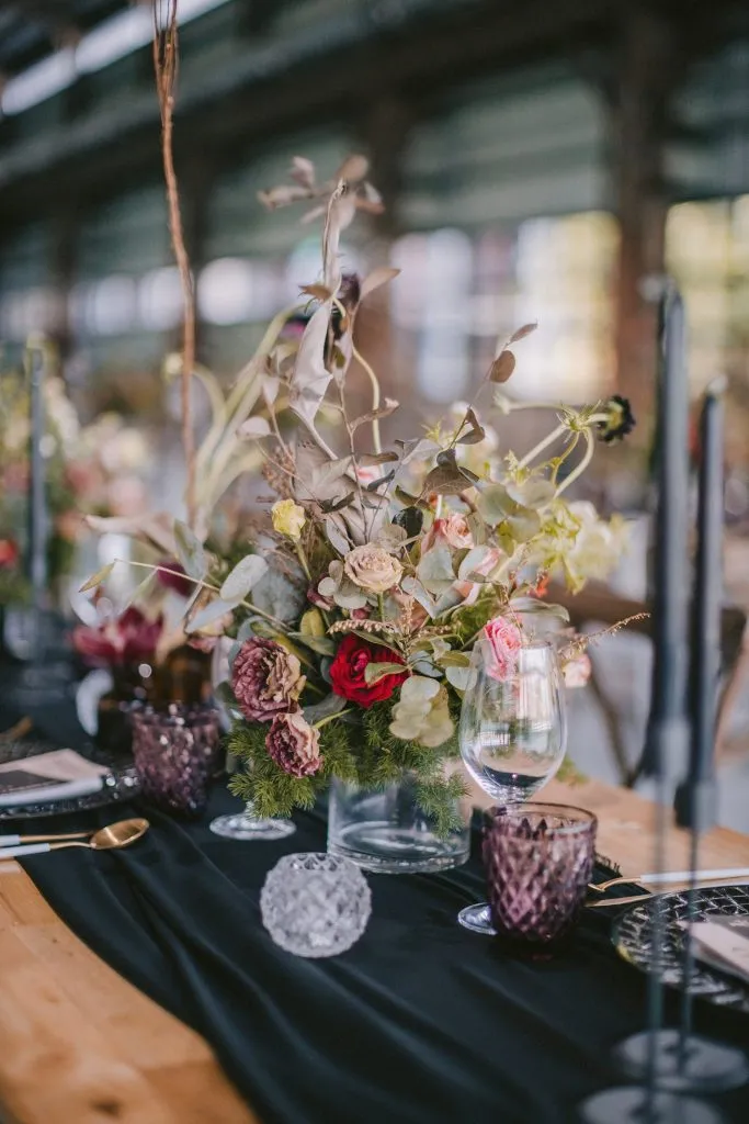 Photography by Vinoth Raj Pillai. Wedding Planning by The Peak Xperience. theweddingnotebook.com