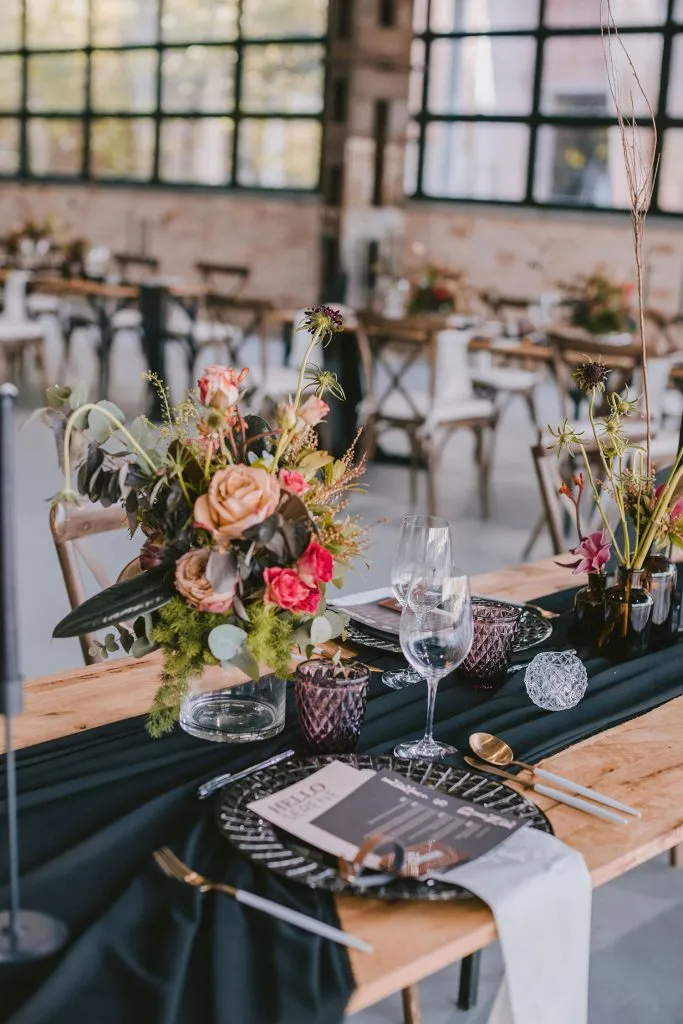 Photography by Vinoth Raj Pillai. Wedding Planning by The Peak Xperience. theweddingnotebook.com