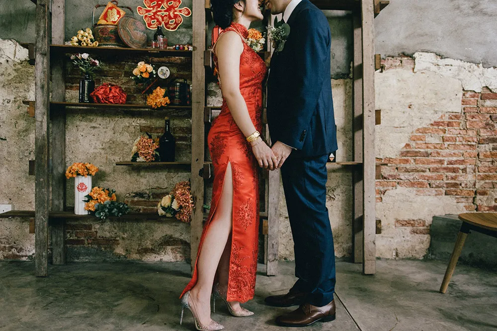 Photo by Andy Phe Photography. theweddingnotebook.com