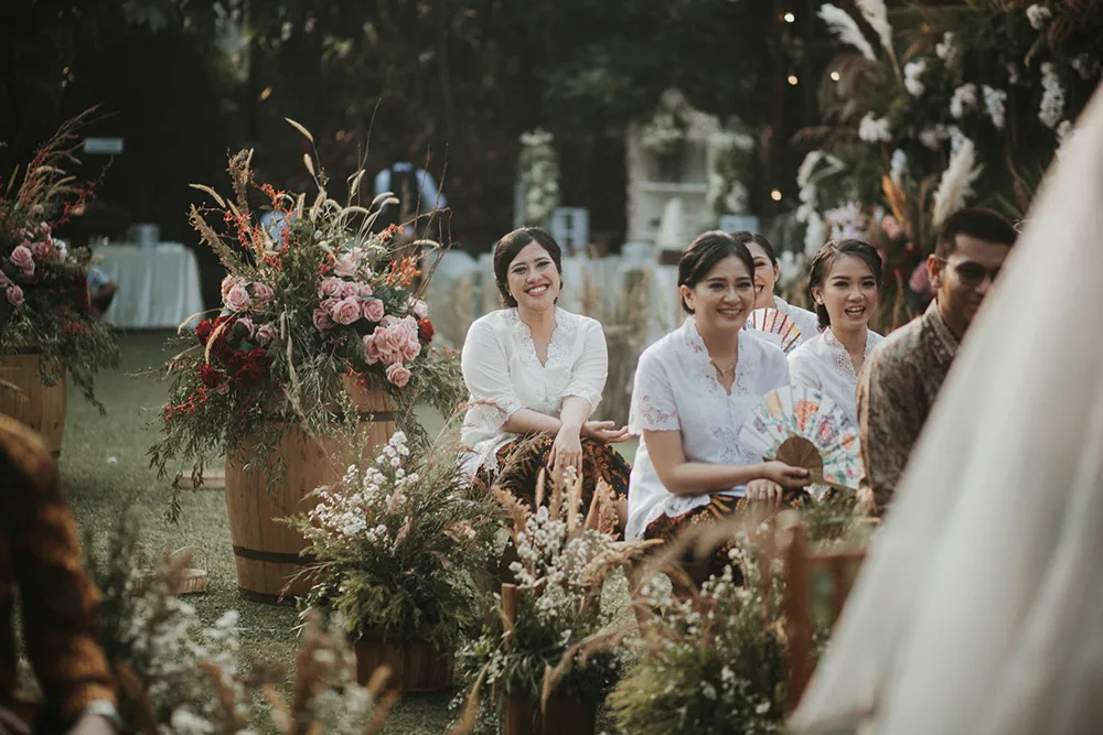 Photo by Iluminen. theweddingnotebook.com