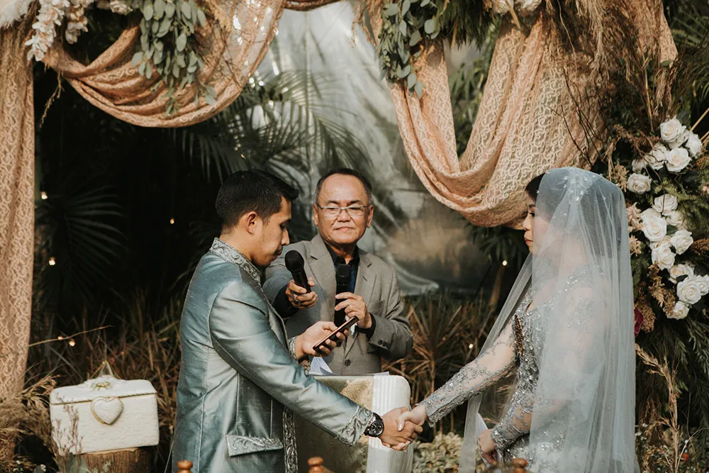 Photo by Iluminen. theweddingnotebook.com