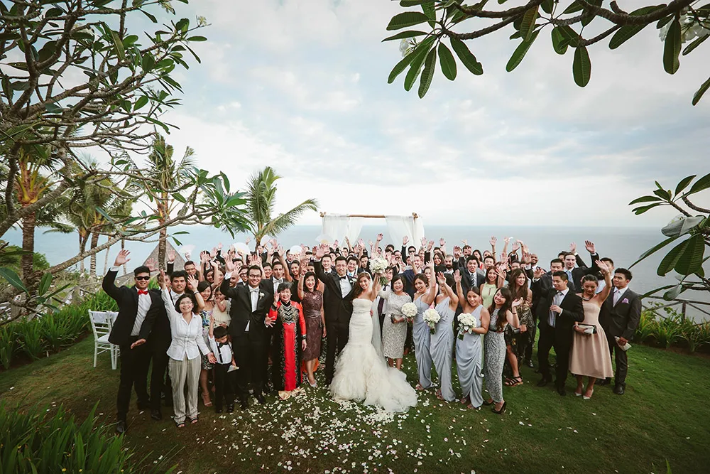 Photo by Maxtu Photography. theweddingnotebook.com