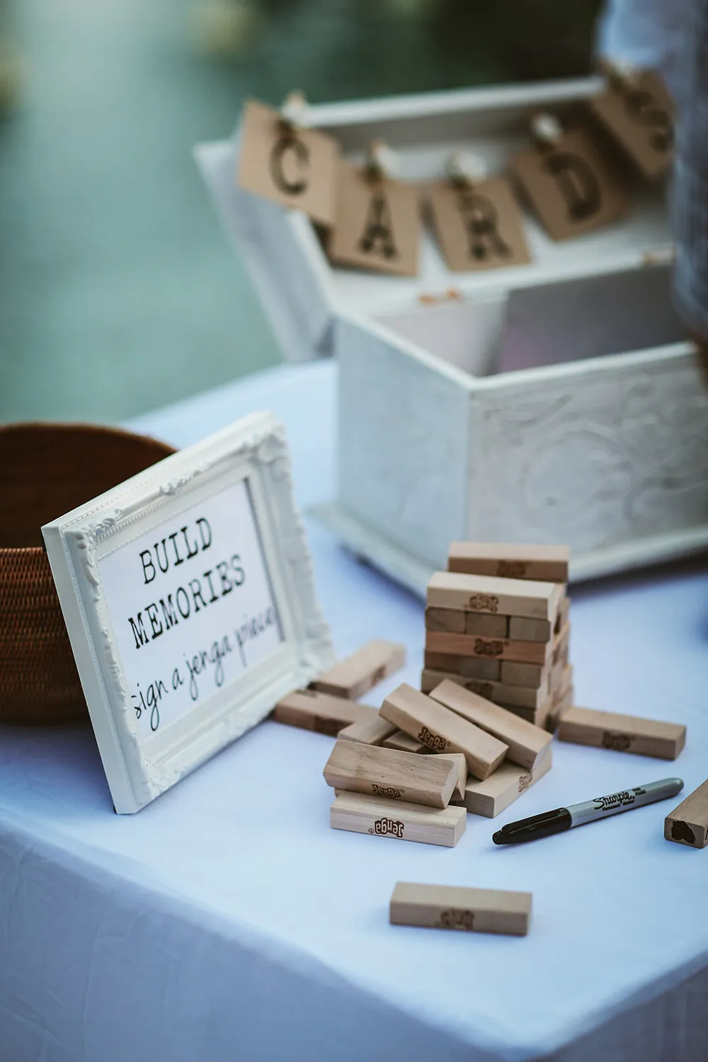 Photo by Maxtu Photography. theweddingnotebook.com