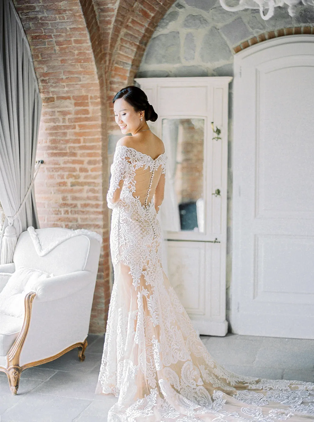 Jenny Tong Photography. theweddingnotebook.com