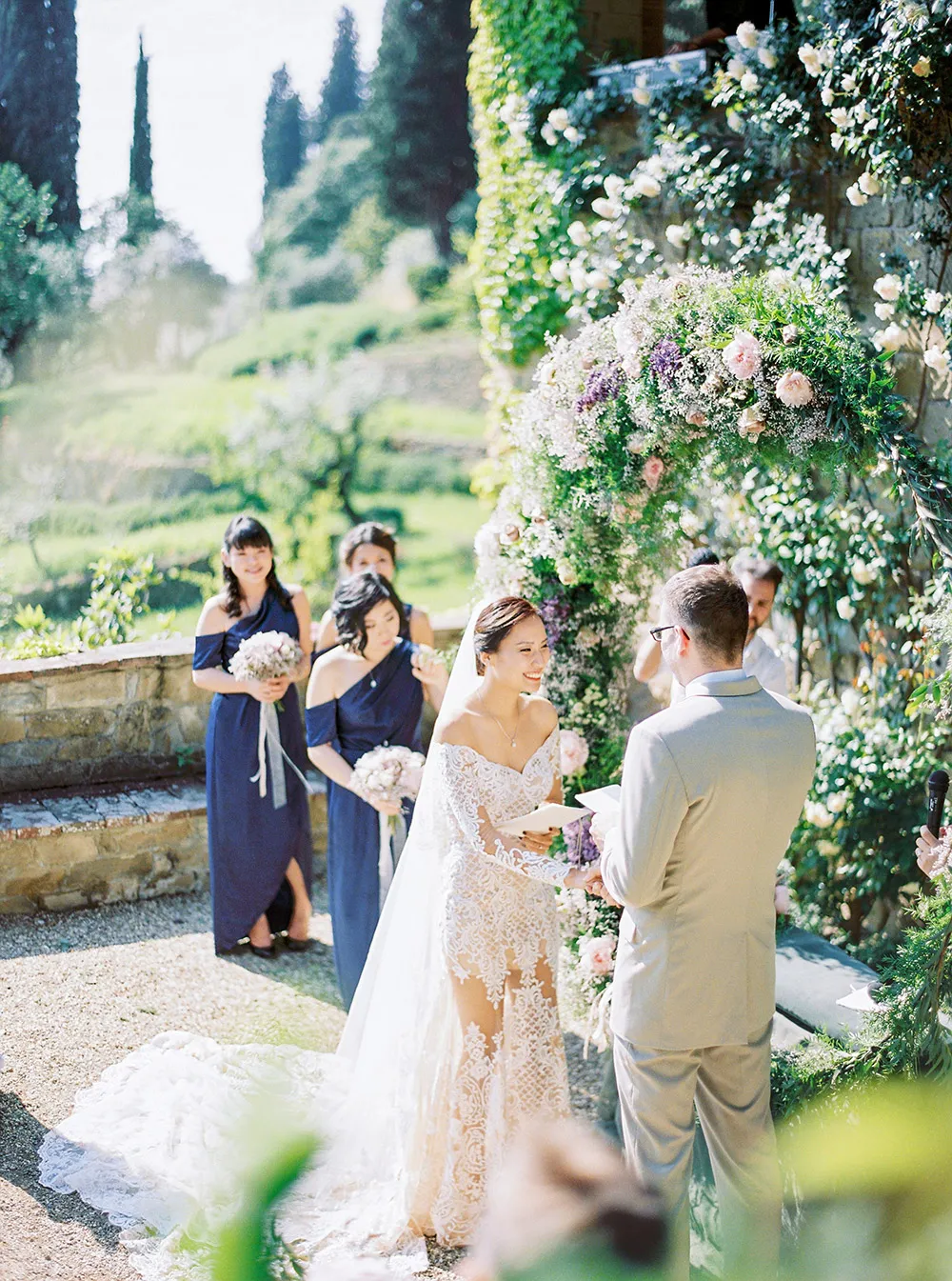 Jenny Tong Photography. theweddingnotebook.com