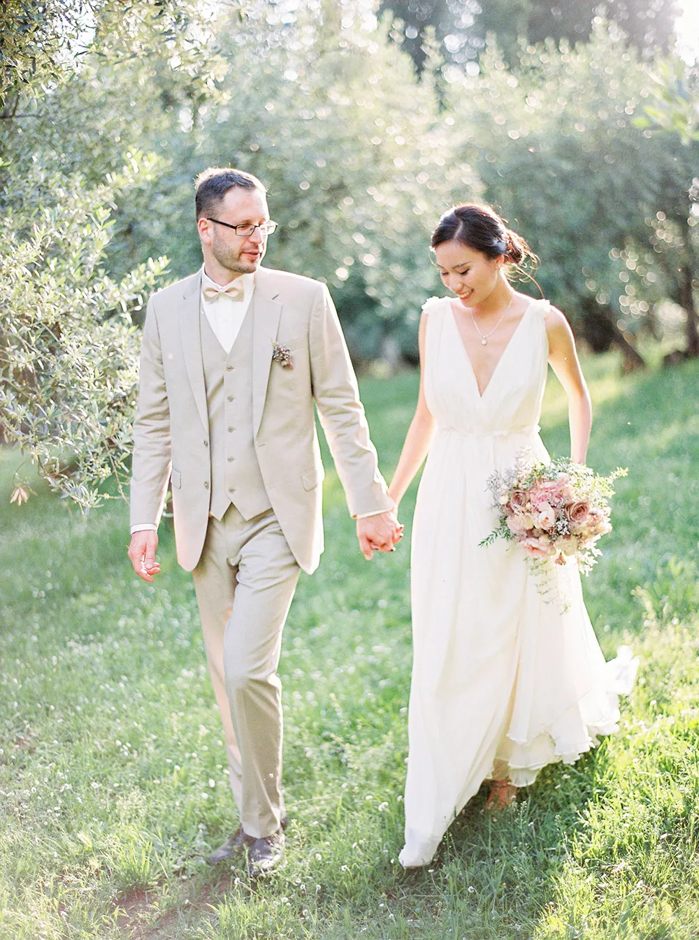 Jenny Tong Photography. theweddingnotebook.com