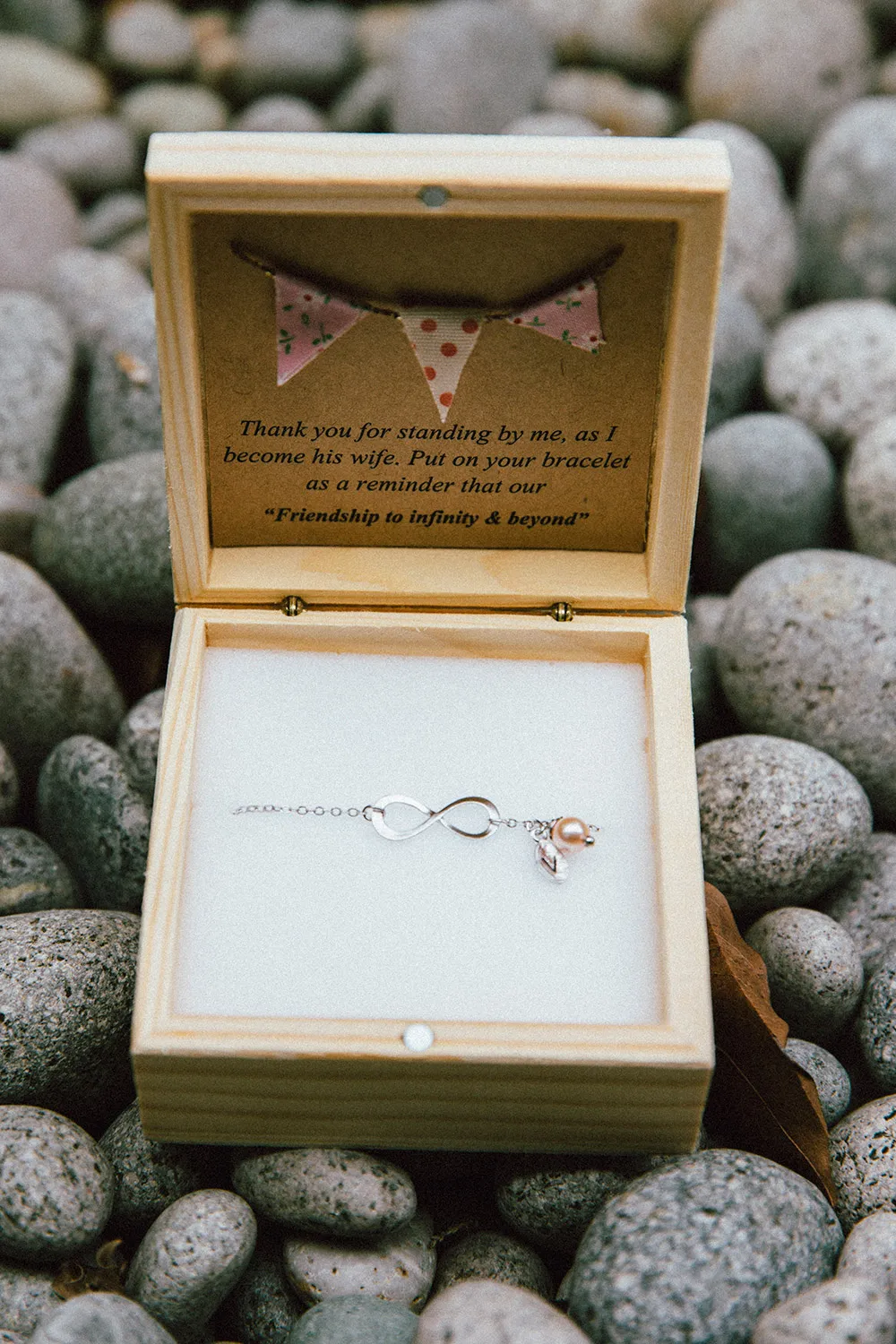 Photo by AndroidsinBoots Photography. theweddingnotebook.com