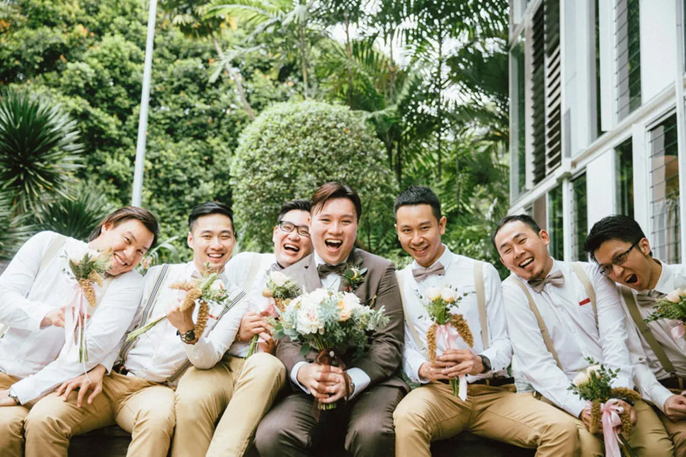 Photo by AndroidsinBoots Photography. theweddingnotebook.com