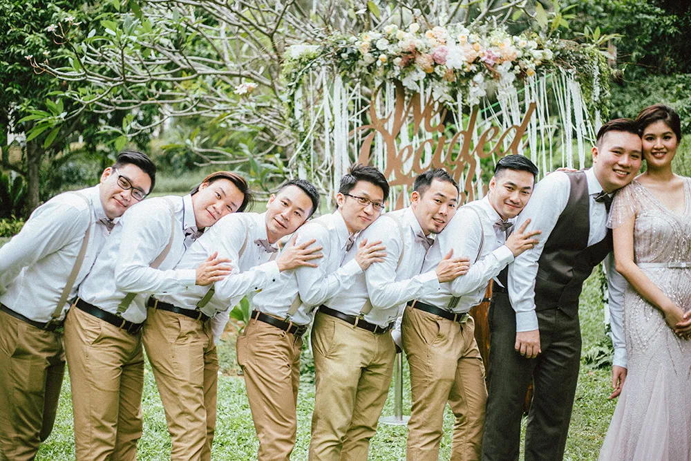 Photo by AndroidsinBoots Photography. theweddingnotebook.com