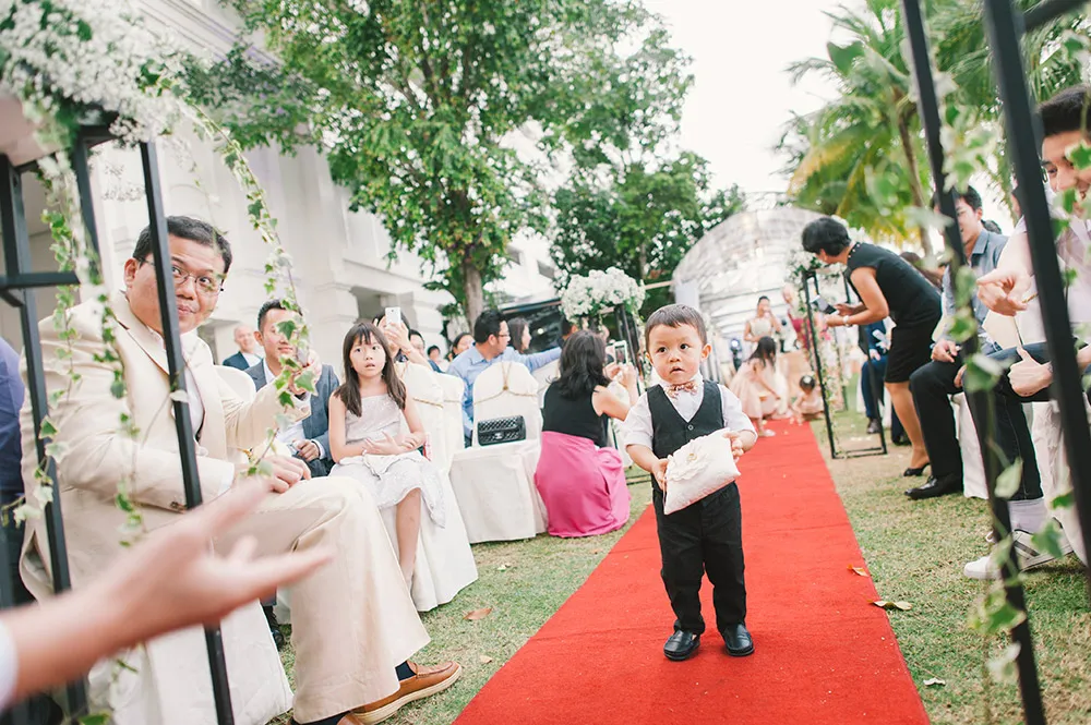 Munkeat Photography. theweddingnotebook.com