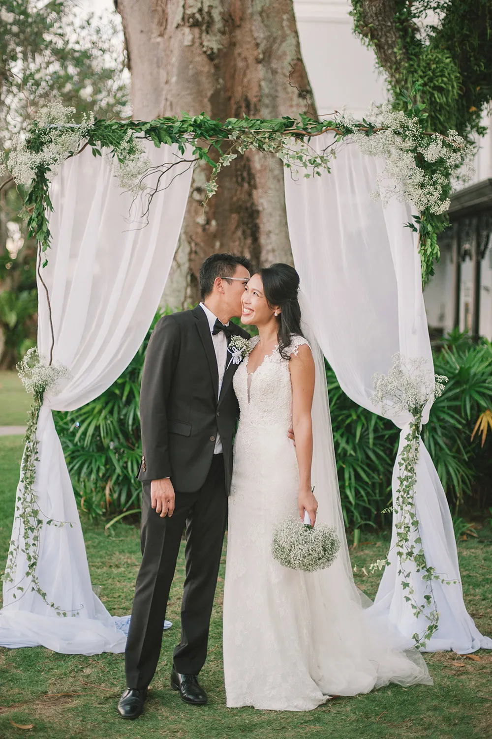 Munkeat Photography. theweddingnotebook.com