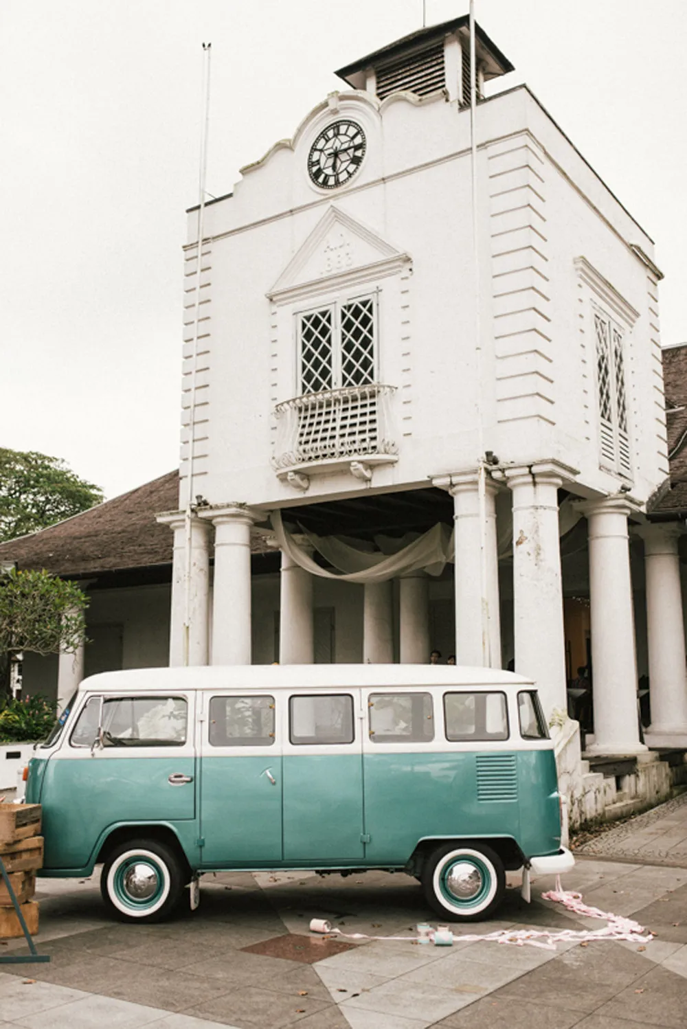 Andy Phe Photography. theweddingnotebook.com