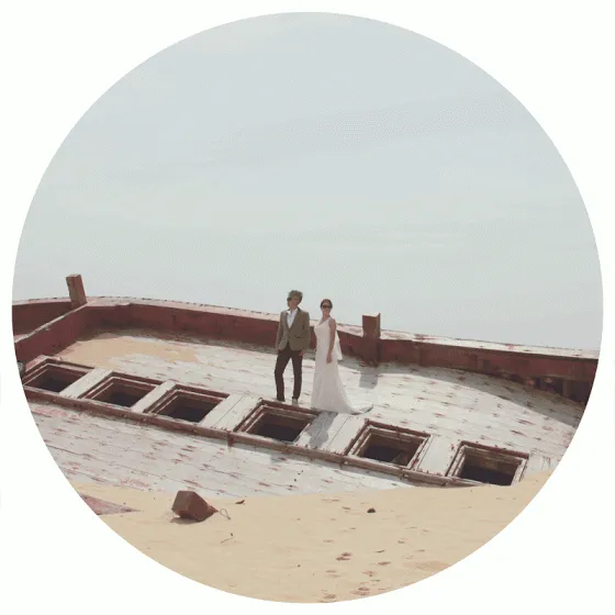 Photo by Douglas Ho. theweddingnotebook.com