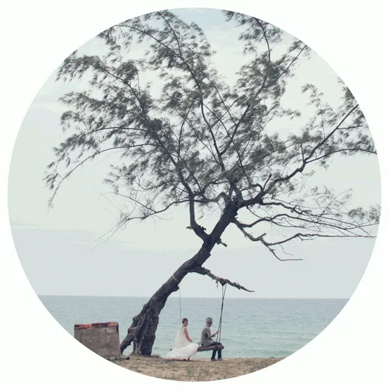 Photo by Douglas Ho. theweddingnotebook.com