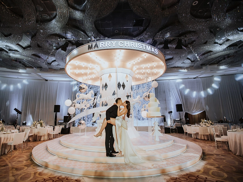 A Showstopping Elegant All-White Wedding At Grand Hyatt Kuala Lumpur