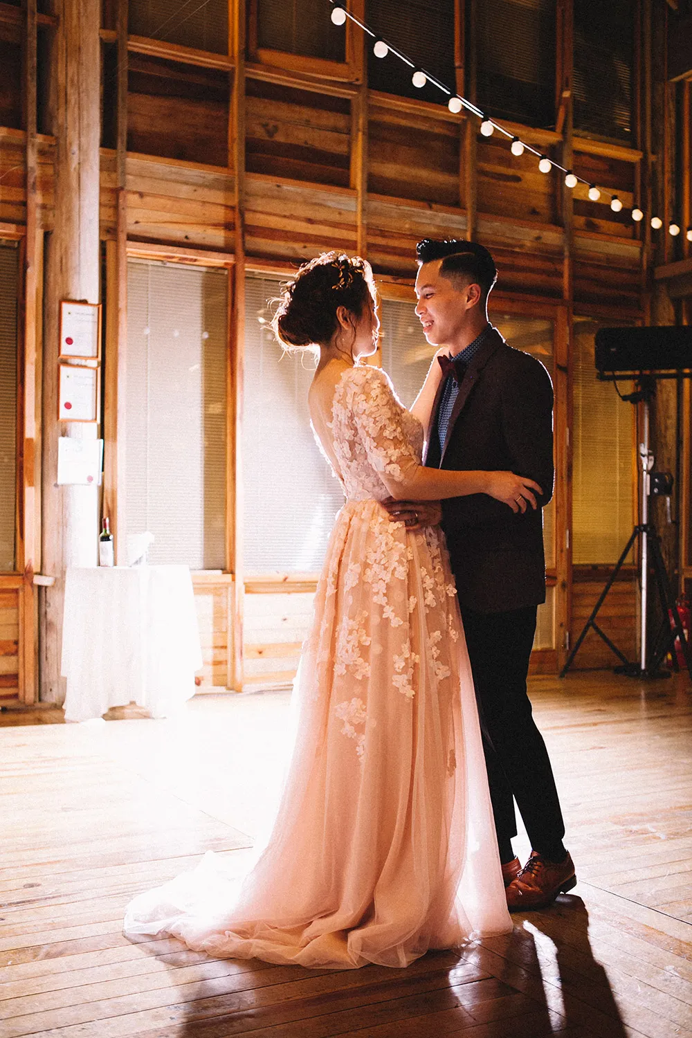 Photo by Shepherd Portraiture. theweddingnotebook.com