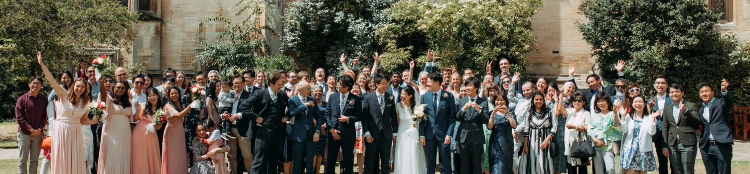 A Simple Wedding With Plenty of Charm in Oxford, UK