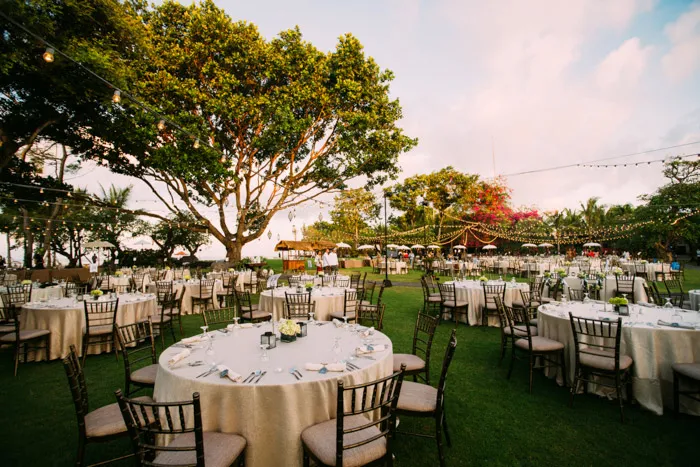 Photo by Diktatphotography. theweddingnotebook.com