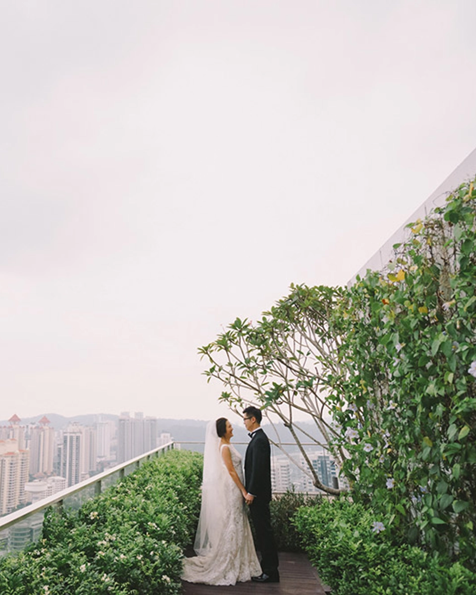 A Stylish Yet Simple Poolside Wedding Done Right