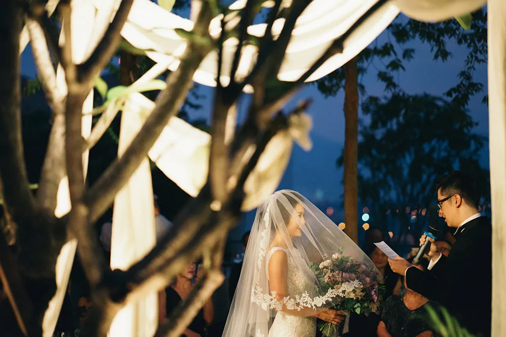 Photo by Fabulous Moments. theweddingnotebook.com