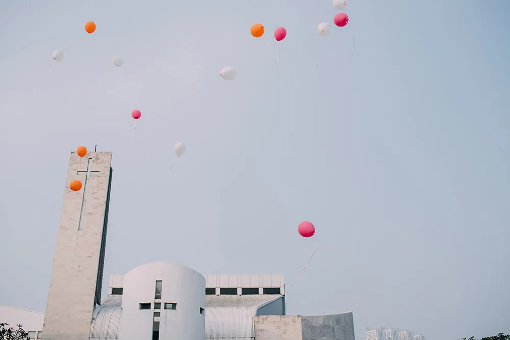 Photo by Diktat Photography. theweddingnotebook.com