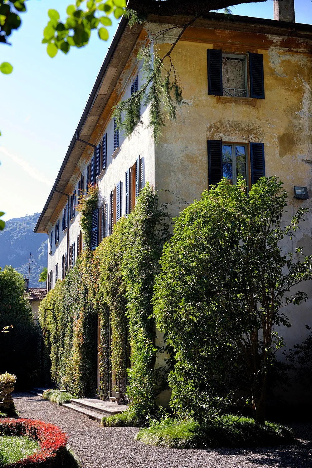 Photo by Gianluca Adovacio. theweddingnotebook.com