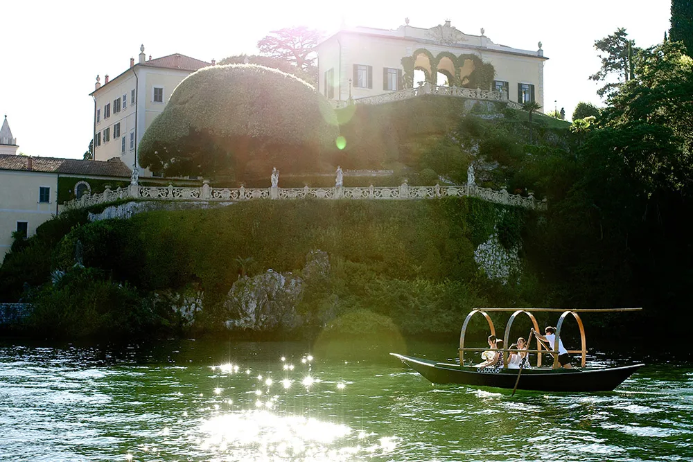 Photo by Gianluca Adovacio. theweddingnotebook.com