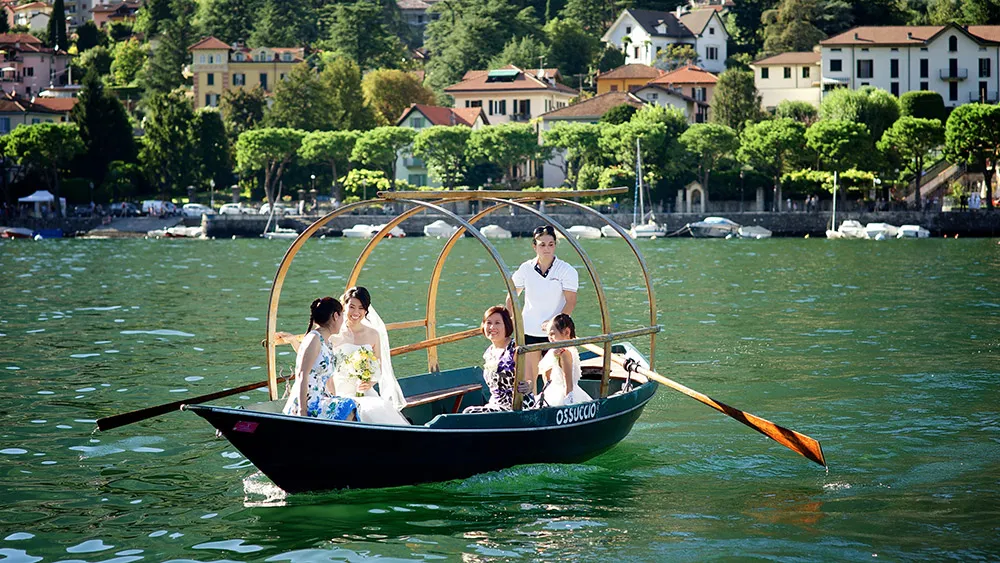 Photo by Gianluca Adovacio. theweddingnotebook.com