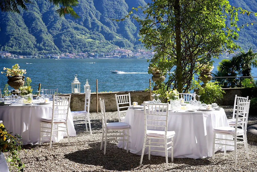 Photo by Gianluca Adovacio. theweddingnotebook.com