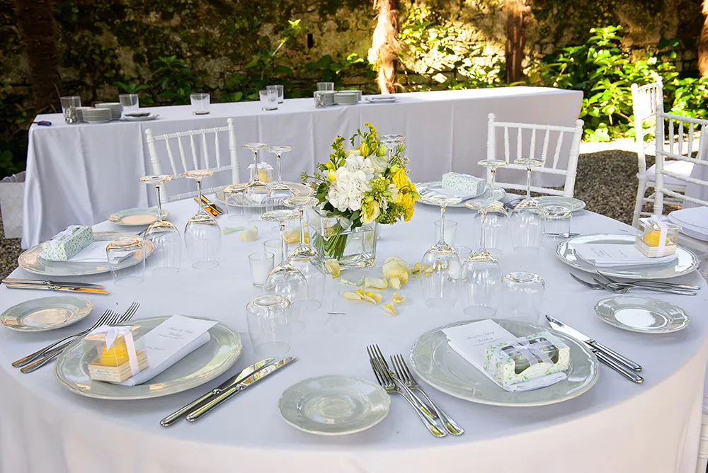 Photo by Gianluca Adovacio. theweddingnotebook.com