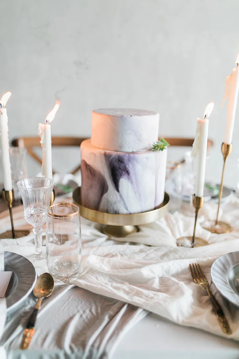 Photo by Marlon Capuyan Photography. theweddingnotebook.com